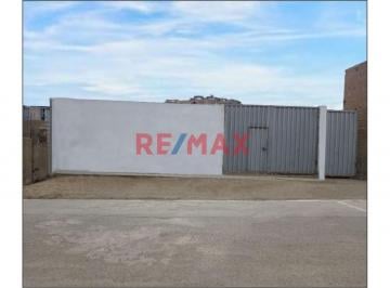 Terreno / Lote · 300m² · Oportunidad de Inversión en Puente Piedra – Terreno de 300 m² con Vivienda Incluida