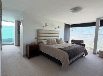 Casa de 3 habitaciones, Arequipa · Estupenda Casa con Amplio Jardin y Excelentes Acabados en Residencial Exclusiva de Cerro Colorado