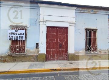 Casa · 268m² · 4 Dormitorios · Venta de Casa en Lambayeque