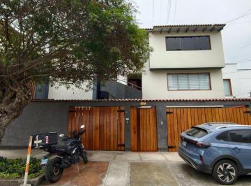 Casa de 5 habitaciones, Lima · Casa Como Terreno en Tambo de Monterrico – 400.86 m² – 13.10 m de Frente