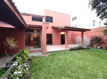Casa de 4 habitaciones, Lima · Casa en Alquiler en Zona Exclusiva de San Isidro Estilo Tradicional 4 Dorm.