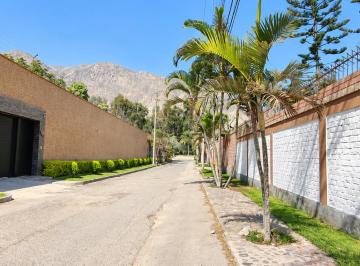 Casa · 343m² · 5 Dormitorios · Casa de Camo Cieneguilla Amoblada 1068 m²