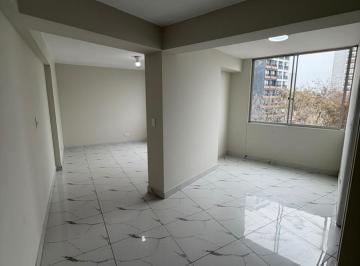 Departamento · 90m² · 2 Dormitorios · 1 Estacionamiento · Departamento en Alquiler de 2 Dorm. en Pueblo Libre 90 m²