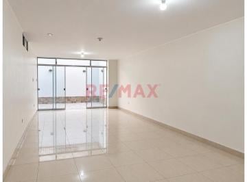 Departamento · 148m² · 2 Dormitorios · 1 Estacionamiento · ¡Vive Frente a Parque en Los Olivos! | Departamento de 148 m² + Cochera