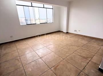 Departamento de 3 habitaciones, Lima · Alquiler de Departamento 4to Piso con Vista Externa - Rimac