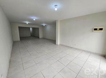 Local comercial · 106m² · Venta Local Comercial 120 m² en Primer Piso Rimac