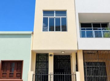 Casa de 6 habitaciones, Huaura · Casa de 57 m² con 6 Dorm. en Venta en Huacho