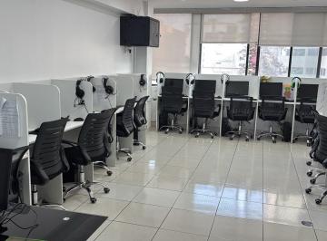 Oficina comercial · 70m² · Oficina en Alquiler en Jesús Maria Edificio Kennedy