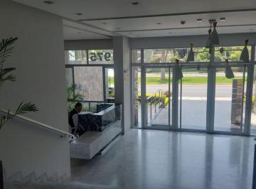 Departamento de 3 habitaciones, Lima · Por Viaje San Isidro, Departamento 133 m², 3 Dorm. 5 Baños, 2 Cocheras, Dep. Unes Us$295,000