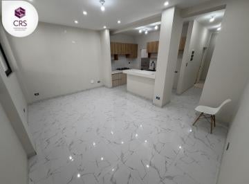 Departamento · 98m² · 3 Dormitorios · 1 Estacionamiento · Venta de Departamento de Estreno en Primer Piso