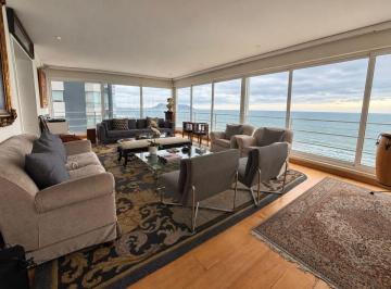 Departamento de 4 habitaciones, Lima · Espectacular Flat en en Malecón en Renombrado Edificio de Philippe Starck