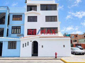 Departamento de 3 habitaciones,  · ¡Departamento de Estreno en Ubicación Estratégica! – Altura del Mall Plaza de Bellavista