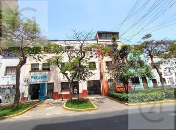 Casa · 141m² · 7 Dormitorios · Casa en Jesús María