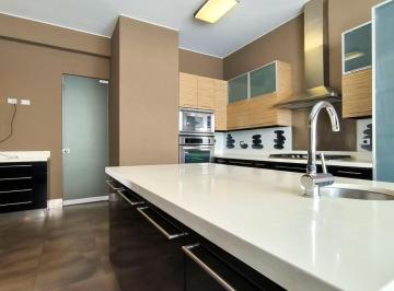 Departamento · 358m² · 4 Dormitorios · 3 Estacionamientos · Venta de Penthouse de 520 m² en Cerros de Camacho - Surco