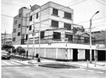 Casa de 17 habitaciones, Lima · Chacra Rios Sur Lima Cercado Se Vende Casa de 4 Pisos + Azotea