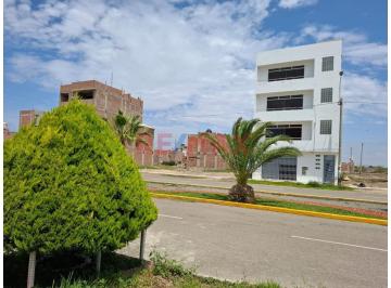 Local comercial · 120m² · 4 Dormitorios · Local Comercial en Alquiler en Primer Piso en Urb. La Ensenada 3era Etapa - Chiclayo (C. Melendres)