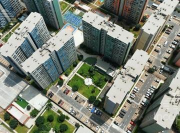Departamento · 50m² · 3 Dormitorios · 1 Estacionamiento · Venta de Departamento Más Estacionamiento en Los Girasoles de Comas 2do. Piso