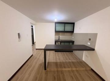 Departamento · 76m² · 2 Dormitorios · Departamento en Alquiler en Primer Piso – 2 Dorm. + Area Escritorio y Patio Interno