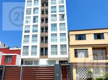Departamento · 82m² · 3 Dormitorios · Departamento en Santa Catalina