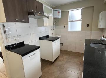 Departamento · 88m² · 2 Dormitorios · Alquiler de Departamento en Lince – 2 Dorm. y Cochera
