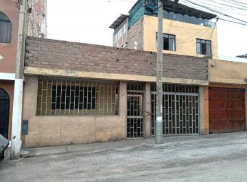 Casa de 5 habitaciones, Lima · Vendo Casa Habitación Para Remodelar o Como Terreno Cerca Colegio Maristas, Zona D, S. J. Miraflores