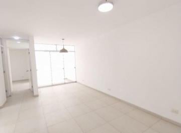 Casa de 3 habitaciones, Lima · Oportunidad de Inversión 03 Departamentos Independizados en un Solo Edificio