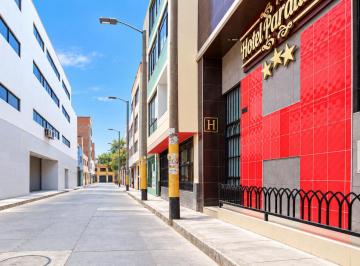 Hotel de 29 habitaciones, Lima · Hotel en Venta en Breña