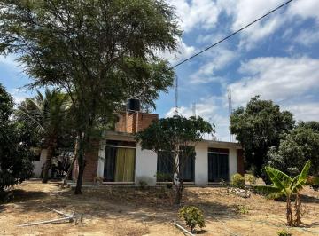 Casa de campo de 8 habitaciones, Lambayeque · Venta de Terreno en Jayanca, Listo Para Habitar y a Minutos del Centro del Distrito