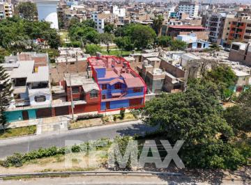 Local comercial · 280m² · 6 Dormitorios · Alquiler de Local Comercial en Los Olivos – 280 m²