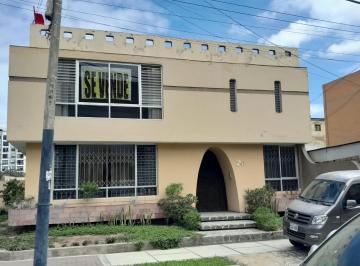 Casa de 5 habitaciones, Lima · Casa en San Isidro
