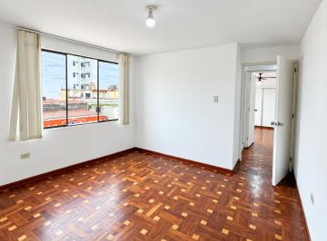 Departamento de 2 habitaciones, Lima · Alquiler de Departamento en Pueblo Libre – 3er Piso con Terraza