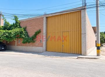 Local comercial · 500m² · 1 Dormitorio · Local en Alquiler de 500 m² en Urb. Santa Rosa, La Victoria, Chiclayo (L. Guevara)