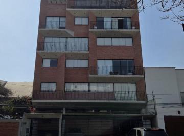 Departamento de 2 habitaciones, Lima · Departamento Como Nuevo 2 Dorm., 4 Baños, Balcon, Cochera, Deposito, Limite con San Isidro