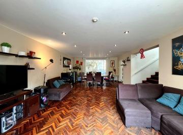 Casa de 7 habitaciones, Lima · Venta Casa, 3 Pisos + Terraza, Ideal Para Inversión
