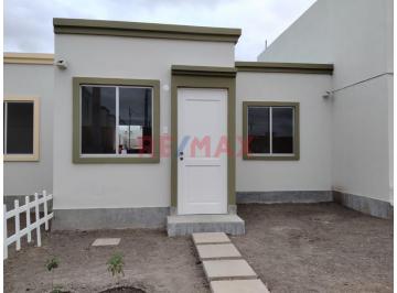 Casa · 76m² · 2 Dormitorios · Casa en Alquiler en Urbanización Sol de Las Lomas – Galilea (J. Ruiz)
