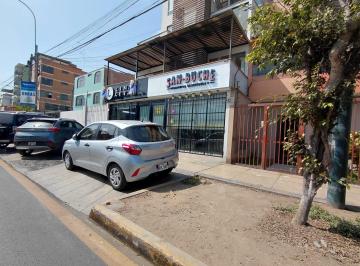 Local comercial · 65m² · Alquiler Local Comercial en Caminos del Inca con Tinoco