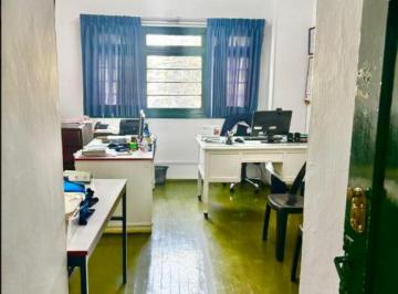 Oficina comercial , Arequipa · Oficinas en Alquiler con Vista a La Av Ejército – Excelente Ubicación
