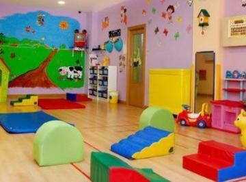 Local comercial · 111m² · 1 Estacionamiento · Local en Venta a Pasos del Museo Pedro de Osma y Circuito de Playas