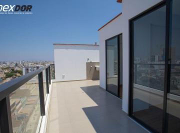 Departamento de 2 habitaciones, Lima · Vive con Estilo: Dúplex con Terraza y Cochera San Miguel