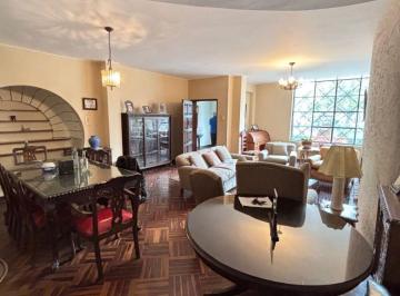 Casa de 10 habitaciones, Lima · Casa en Venta Centro de Miraflores