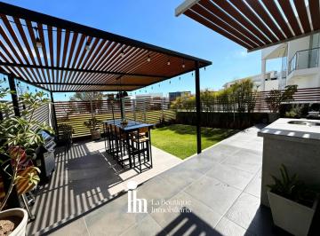 Casa de 3 habitaciones, Arequipa · Casa de 489 m² con 3 Dorm. en Venta en La Explanada, Cerro Colorado