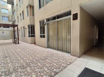 vista frontal · Dpto 3 Dorm + Patio en Primer Piso – Trato Directo