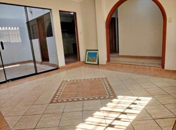 Casa · 409m² · 13 Dormitorios · Descubre La Casa con Más Espacio y Comodidad del Mercado