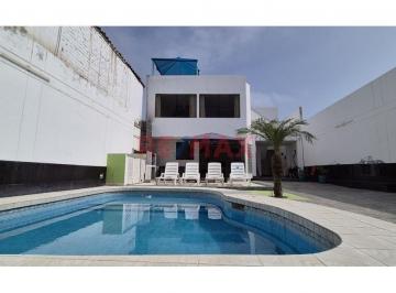 Casa de 10 habitaciones, Lima · Venta Casa de Playa en Pulpos