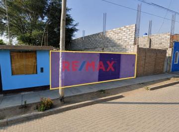 Terreno / Lote · 279m² · Se Vende Amplio Lote Frente a Parque en Guadalupe