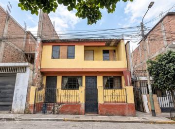 Casa de 4 habitaciones, Lima · ¡Oportunidad Comercial en Villa El Salvador! Casa de 140 m² por Usd 249,999 Usd!