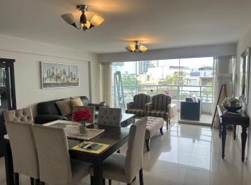 Departamento · 140m² · 1 Estacionamiento · Departamento - 140 m² - Límite La Aurora Miraflores
