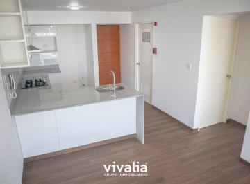 Departamento de 1 habitación, Lima · ¡A Pasos de Miraflores! Moderno Dpto. con Balcón y Cochera