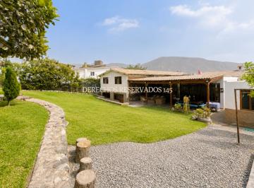 Casa de 4 habitaciones, Lima · En Venta - Casa Independiente de At. 1024 m² Ubicada en Rinconada del Lago (Primera Etapa)