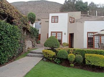 Casa de 3 habitaciones, Lima · Vendo Linda Casa en Condominio de 9 Casas – Calle Los Cerrillos – At:929.28 m²